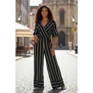 Trixxi Wide Leg XXL Women’s Jumpsuit Black White Striped